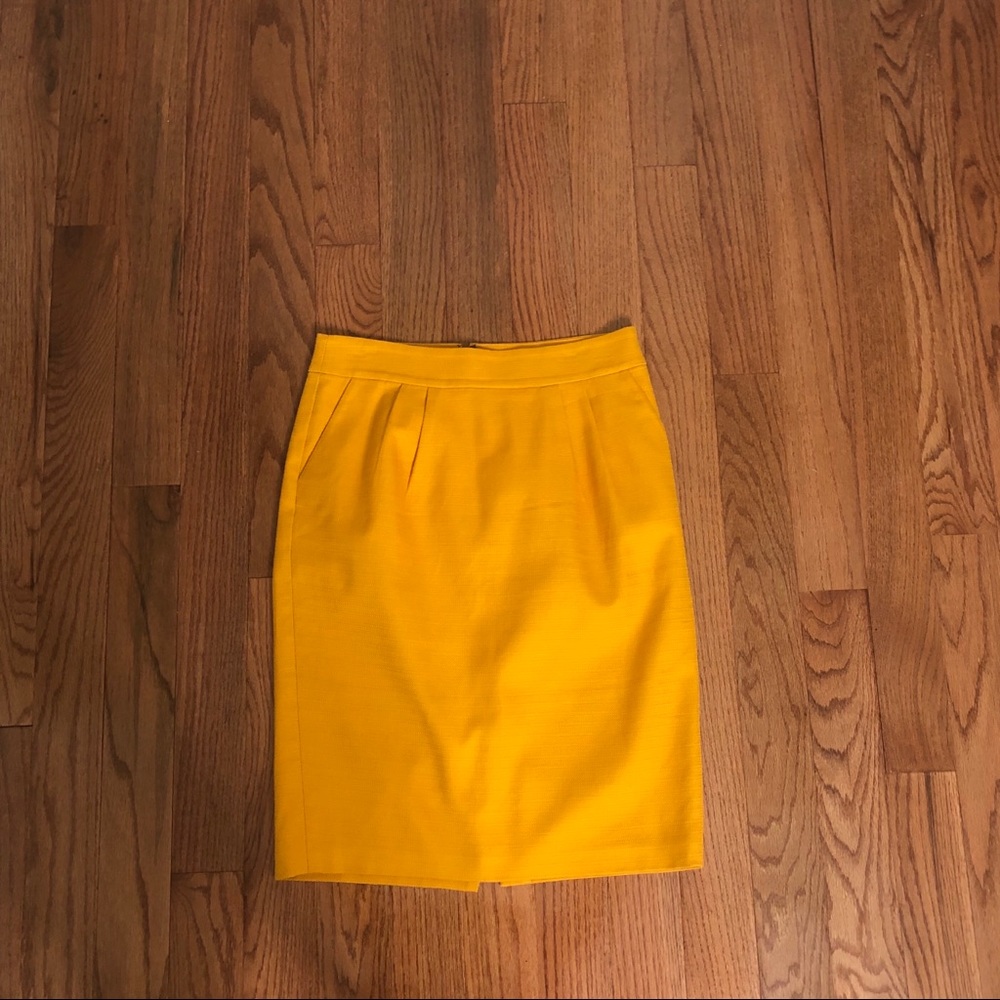 Banana Republic Marigold Pencil Skirt Size 8